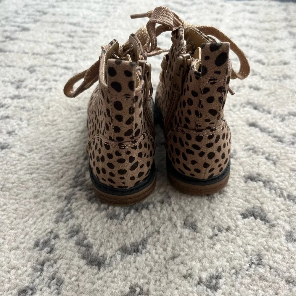 Cat and Jack Leopard Combat Boots7C